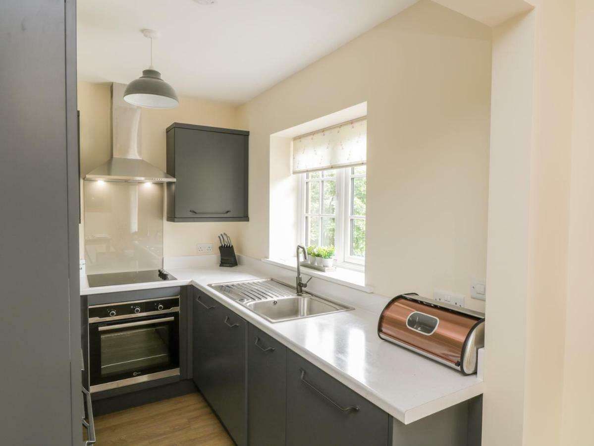 Ryedale Country Lodges - Willow Lodge York Ngoại thất bức ảnh